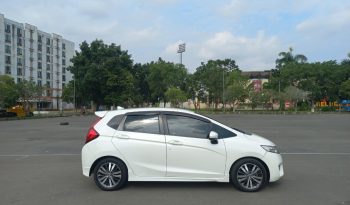 
									JAZZ 1.5 RS CVT full								