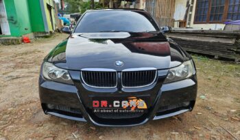 
									BMW 320i 2.0 AT full								
