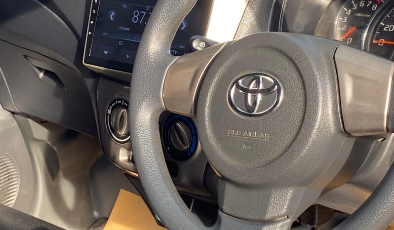 
								TOYOTA AGYA 1.0 TRD S MT full									