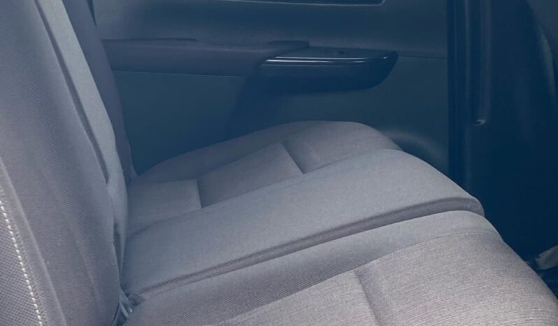 
								TOYOTA HILUX DOUBLE CABIN 2.4 G MT 4×4 full									