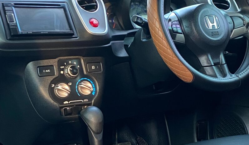 
								HONDA MOBILIO 1.5 RS CVT full									